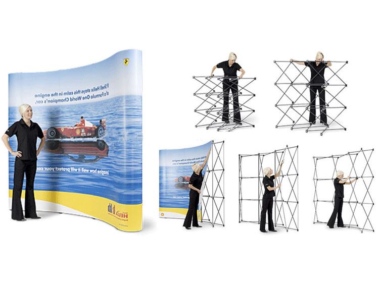 Exemple de stand pliant : Le stand parapluie en PVC 